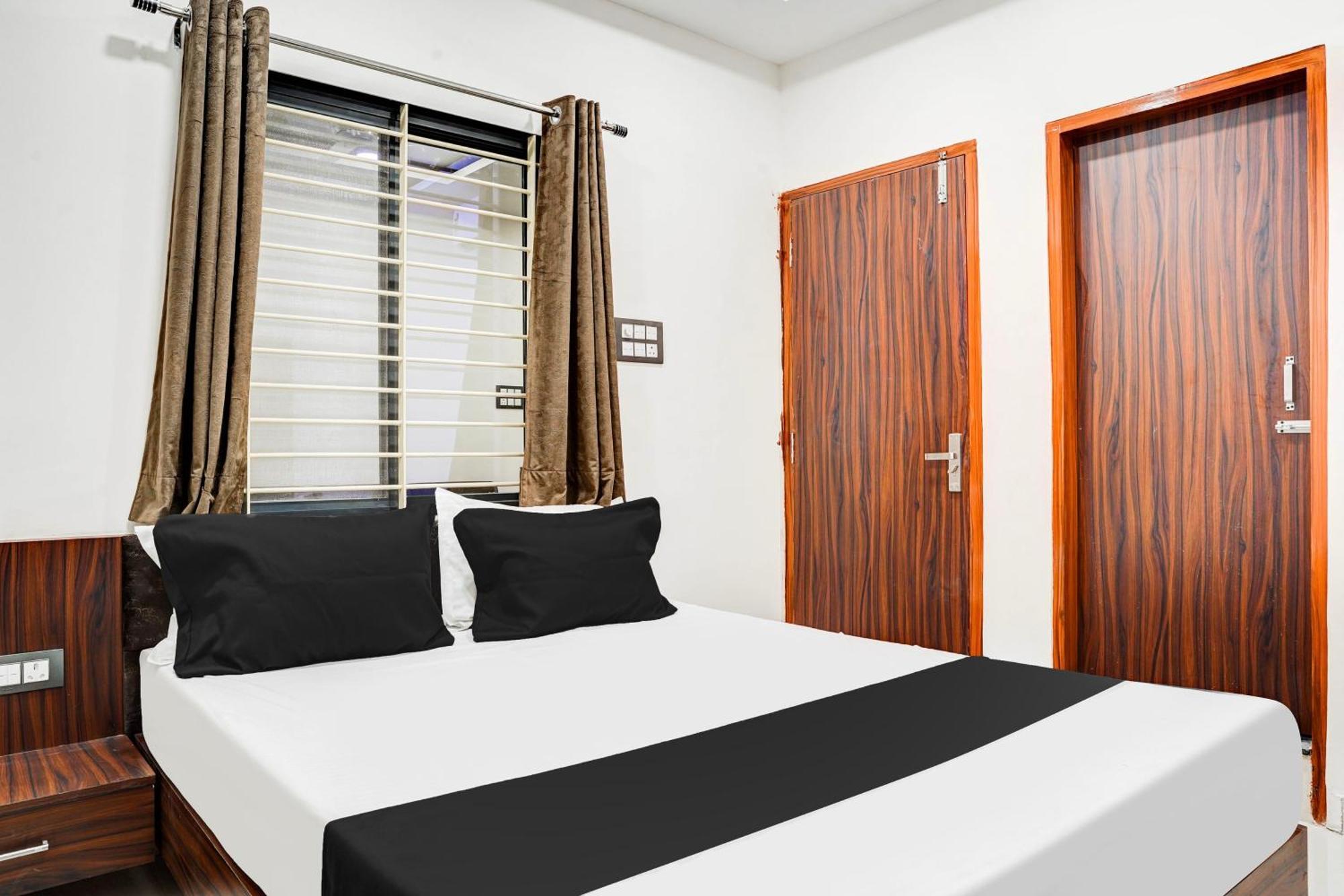 Hotel O Rudra Palace Bhopal Eksteriør billede