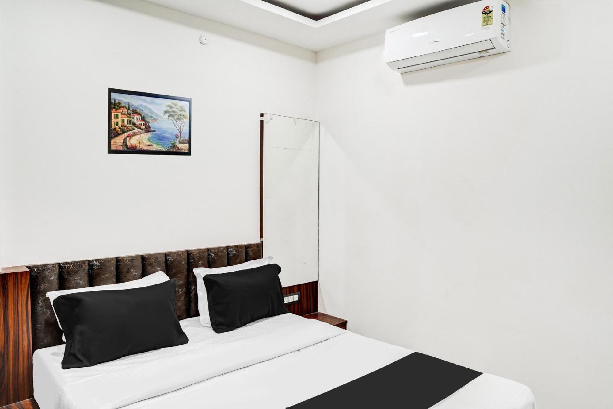 Hotel O Rudra Palace Bhopal Eksteriør billede