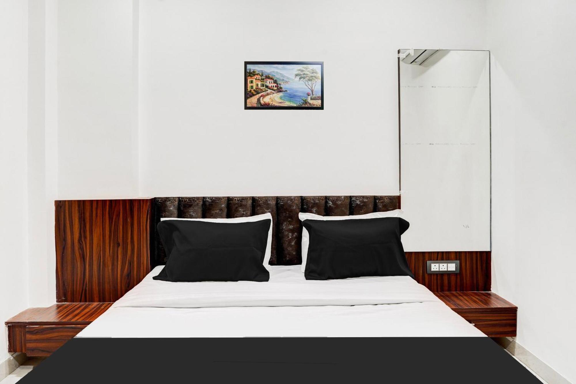Hotel O Rudra Palace Bhopal Eksteriør billede
